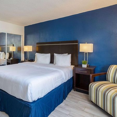 Developer Inn Orlando North, A Baymont By Wyndham アルタモンテ・スプリングス エクステリア 写真