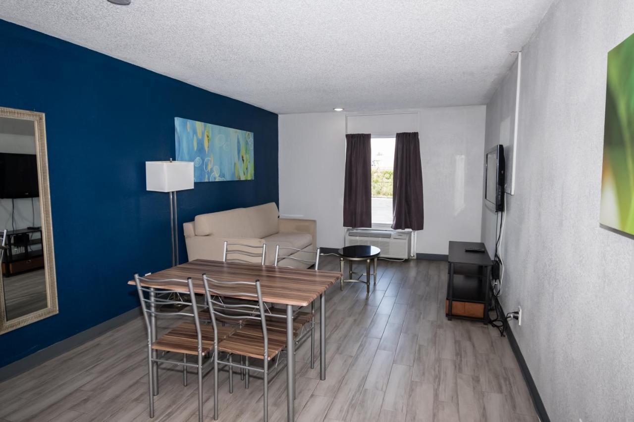 Developer Inn Orlando North, A Baymont By Wyndham アルタモンテ・スプリングス エクステリア 写真