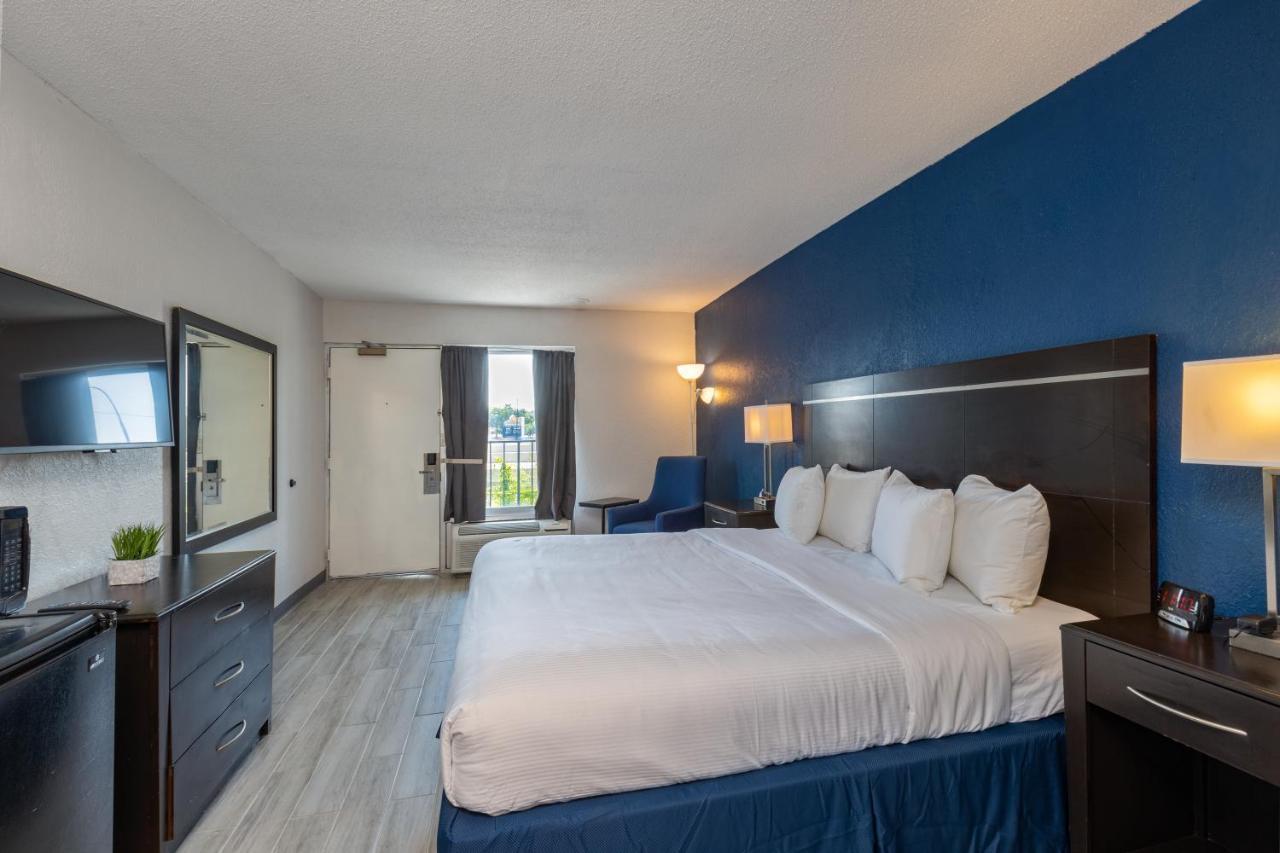 Developer Inn Orlando North, A Baymont By Wyndham アルタモンテ・スプリングス エクステリア 写真