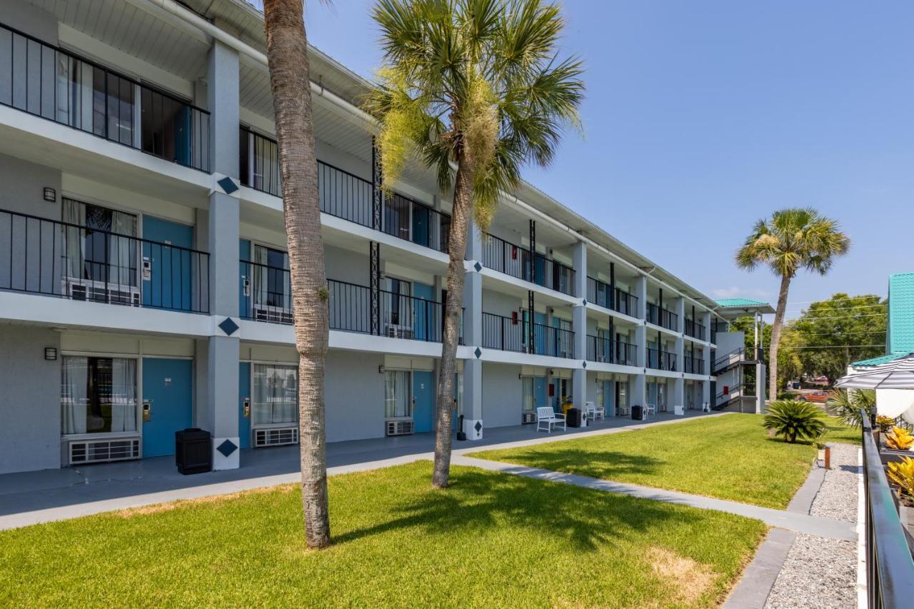 Developer Inn Orlando North, A Baymont By Wyndham アルタモンテ・スプリングス エクステリア 写真
